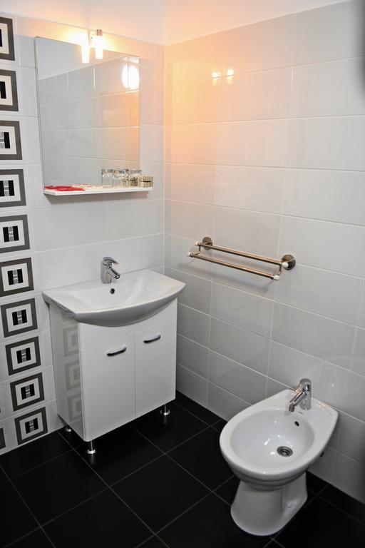 Casa Remo - Guesthouse Turda Exterior photo